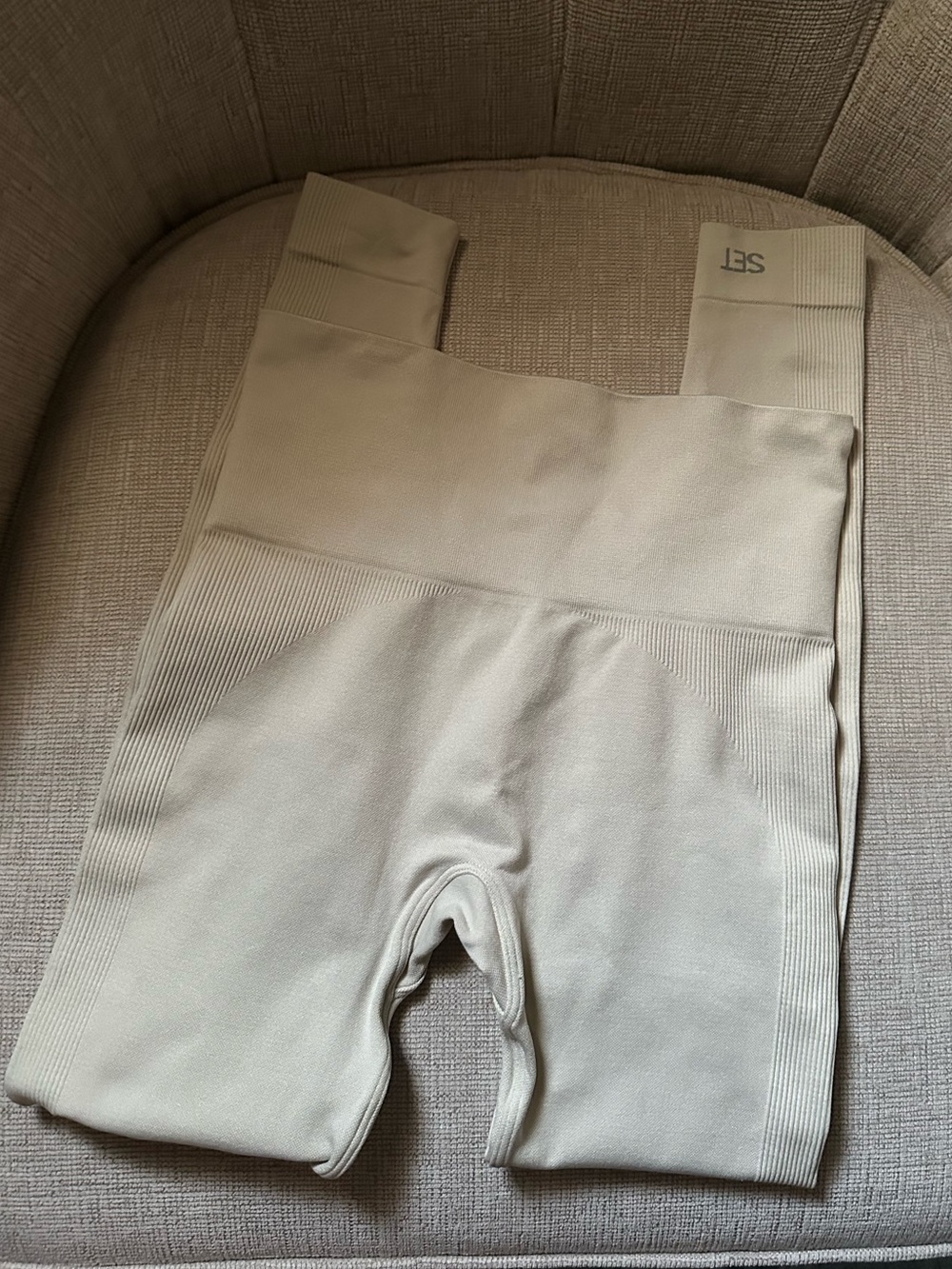 SET Active Sculptflex Leggings in Sand Sz XS